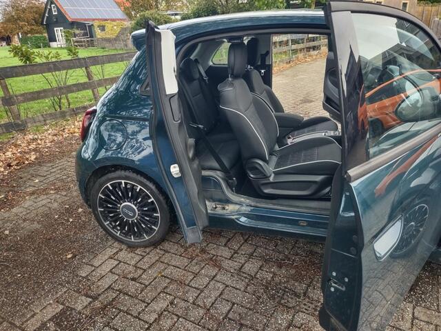 Fiat 500 E-2023-3+1 -42KW- Bij de 500E Specialist !!
