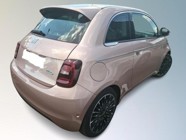 Fiat 500 E- La Prima By Bocelli-2023 met Najaarskorting tot 2000,-