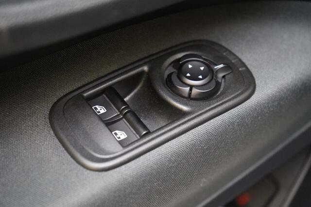 Fiat 500 Icon 42 kWh | SoH 93% | Panoramadak | Keyless | Achteruitrijcamera | Navigatie