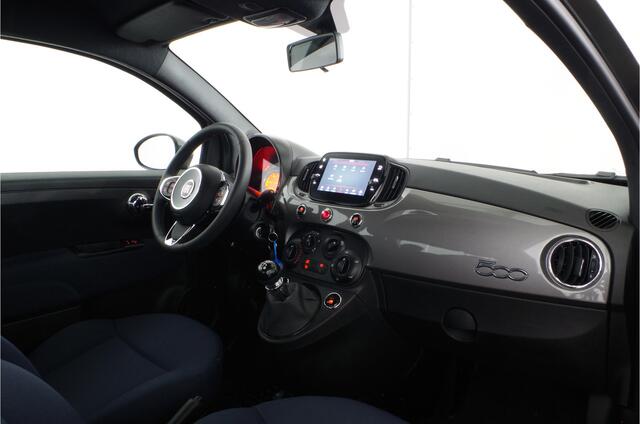 Fiat 500 1.0 Hybrid Club > Cruise control/Apple carplay/Android/Donkere hemelbekleding