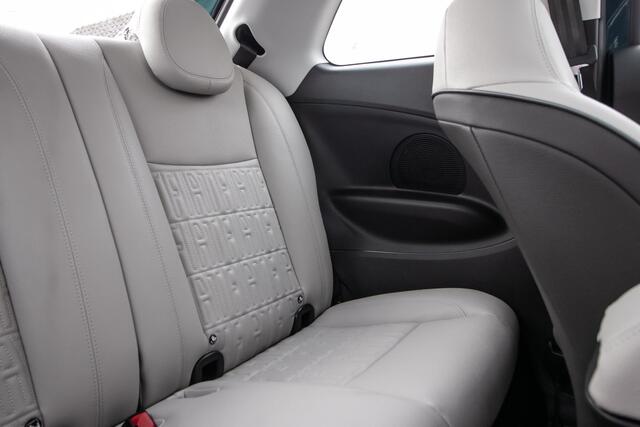 Fiat 500 La Prima 42 kWh - Panodak | Nav | Leer | Cam | Pack winter