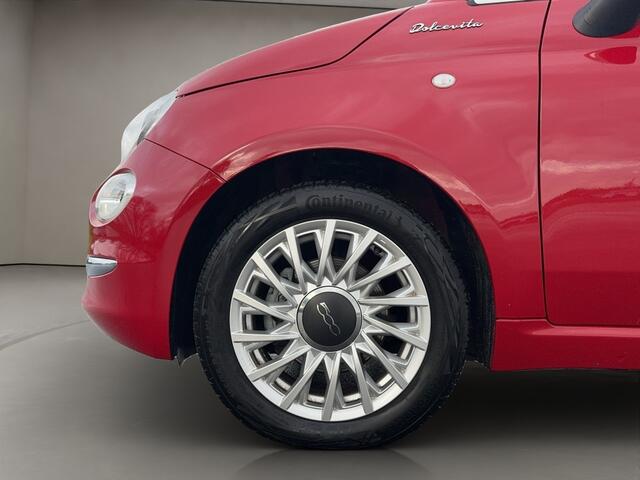 Fiat 500 1.0 Hybrid Dolcevita 2023 ROOD | Panoramadak | Apple CarPlay
