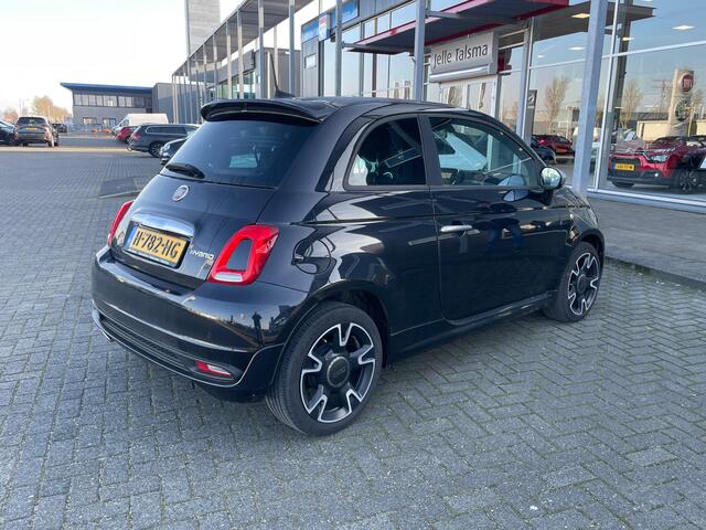 Fiat 500 1.0 Hybrid Rockstar | Panoramadak | Cruise control | Carplay/Android | Wordt verwacht, bel voor het maken van een afspraak!