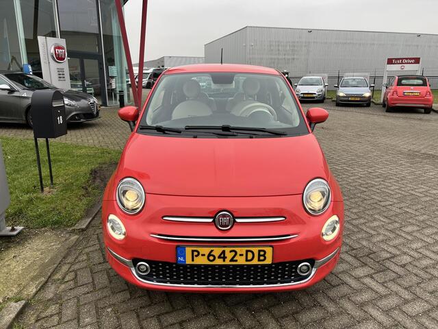 Fiat 500 1.2 Lounge | Apple Carplay & Android Auto | Airco | 4 cilinder | Licht- en regensensor