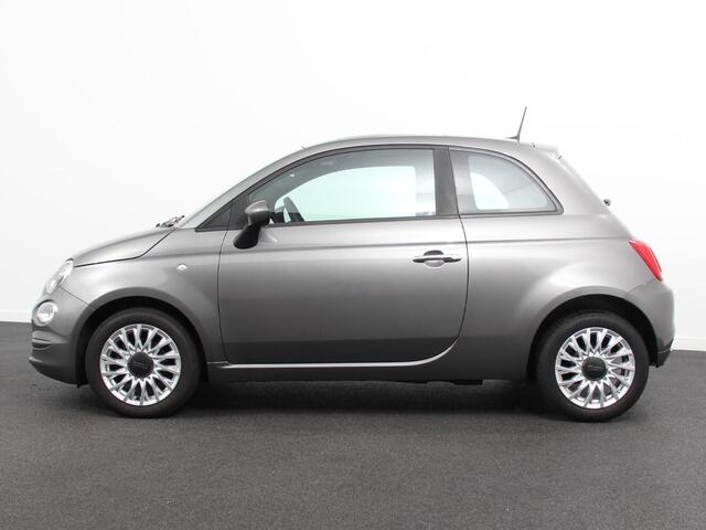 Fiat 500 1.0 Hybrid Lounge Plus | Cruise control | Panorama dak | Parkeersensor achter | Climate control | Apple carplay / Andriod auto