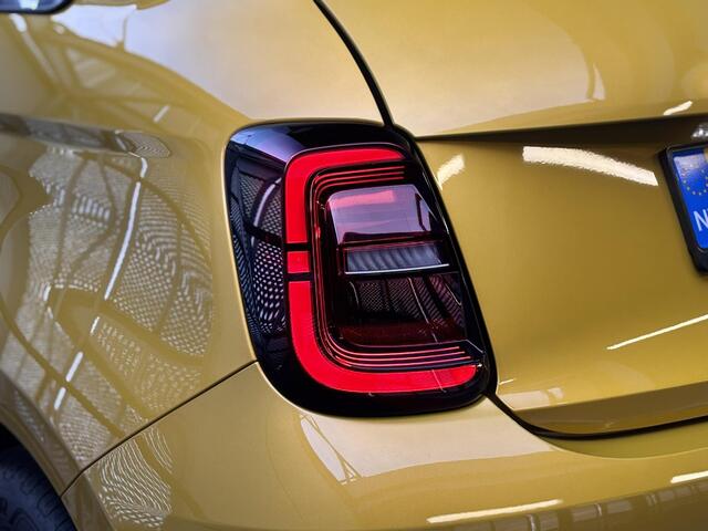 Fiat 500 Torino 1.0 Hybrid | 8 JAAR GARANTIE!| FULL LED | APPLE CARPLAY / ANDROID AUTO | KEYLESS | CAMERA | ISOFIX |