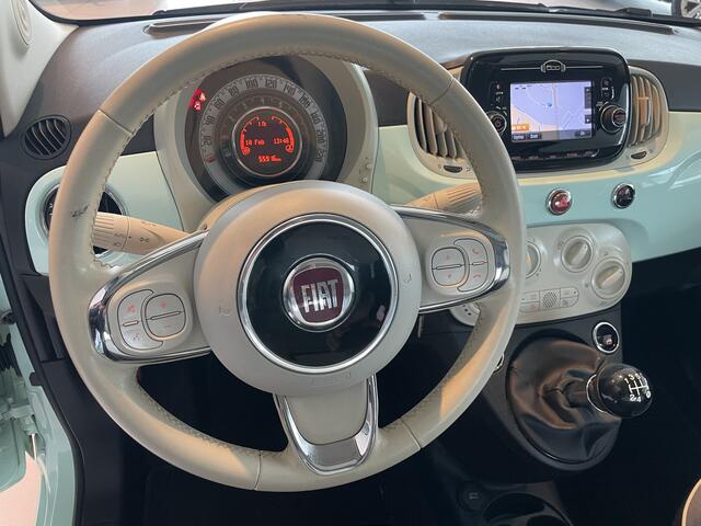 Fiat 500 0.9 TwinAir Turbo Collezione met schuif/kanteldak Airco - Cruise control - parkeersensor achter - Navigatie - Panoramadak - Schuif/kantel dak - Mistlampen voor - Licht metalen velgen 16 inch - Stuur multifunctioneel - Radio - Bluetooth - Sta