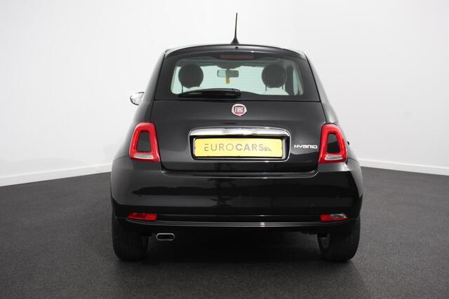 Fiat 500 1.0 Hybrid Lounge Plus | Navigatie | Panorama Dak | Parkeersensoren Achter | Climatronic | lichtmetalen Velgen | Dab