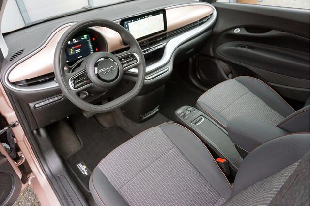 Fiat 500 Icon 42kWh SOH 92% Panorama