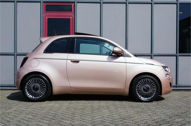 Fiat 500 Icon 42kWh SOH 92% Panorama