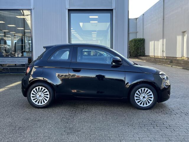 Fiat 500 42 kWh | NL Auto/1e Eig./Clima/Cruise/Apple CarPlay-Android Auto/DAB/Bluetooth