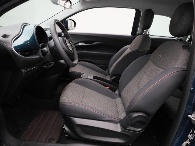 Fiat 500 Icon 42 kWh | Climate Control / ECC | Licht metalen velgen 16 inch, | Cruise control Standaard | Navigatie |