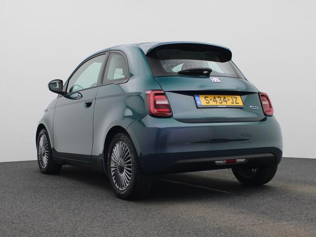 Fiat 500 Icon 42 kWh | Climate Control / ECC | Licht metalen velgen 16 inch | Cruise control Standaard | Connectiviteit af fabriek | Navigatie |