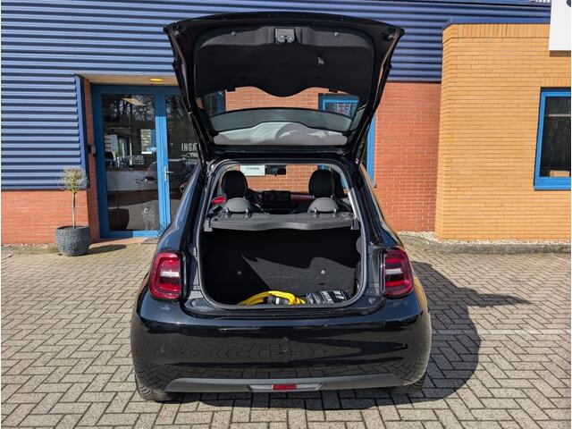 Fiat 500 RED 42 KWH, Stoelverw, Laneassist, Navi, Cruise