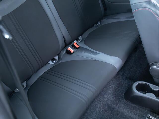 Fiat 500 1.0 Hybrid Sport Verde Portofino | 1/2 Leder/stof | Panodak | Led+ | Uconnect | Airco, Lederen MF stuurwiel, PDC achter, 16" velgen