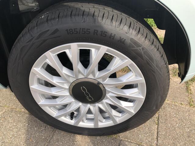 Fiat 500 1.0 Hybrid Club AIRCO|APPLE/ANDROID|15"