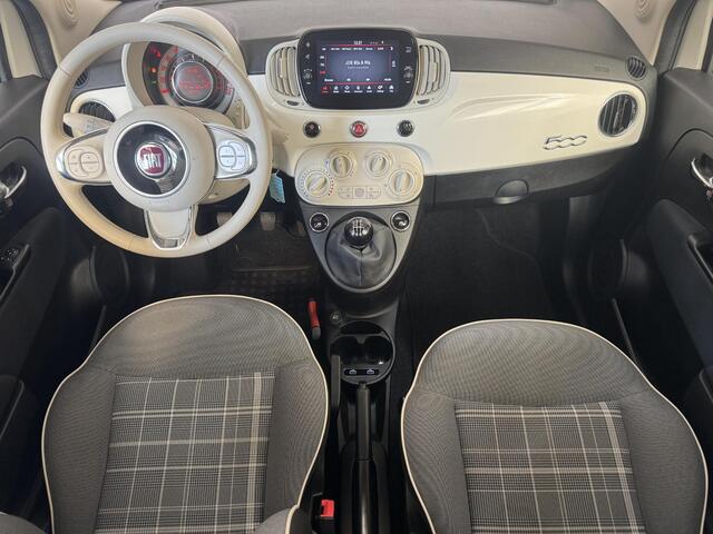 Fiat 500 1.0 Hybrid Lounge | Apple CarPlay / Android Auto | Parkeersensoren | Cruise Control | DAB+ |