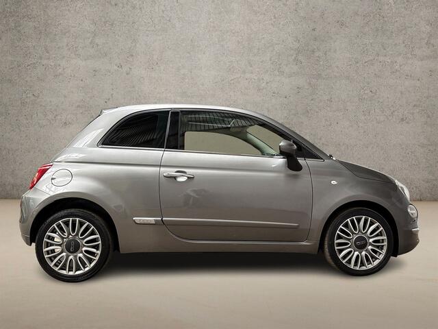 Fiat 500 1.2 Lounge (PANORAMADAK, APPLE CARPLAY, GETINT GLAS, SPORTSTOELEN, LM VELGEN, PARKEERSENSOREN, NIEUWSTAAT)