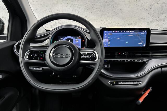 Fiat 500 Urban 24 kWh | Camera | Navigatie | Cruise control | Digitaal display