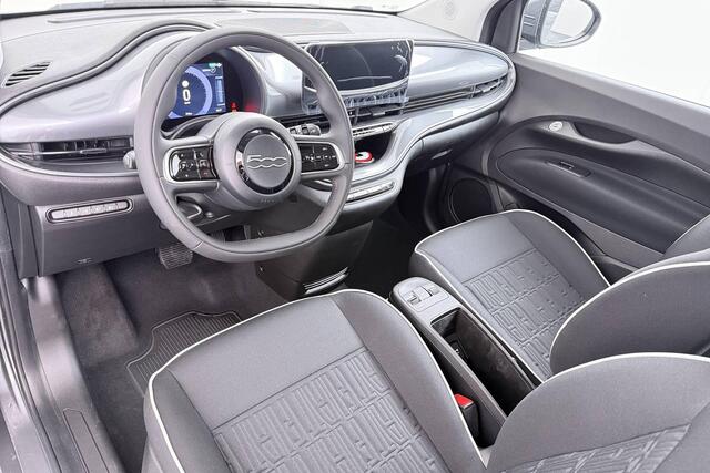 Fiat 500 Icon 24 kWh | BTW | Nieuw | CarPlay |