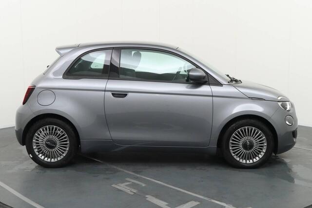 Fiat 500 Icon 24 kWh | BTW | Nieuw | CarPlay |