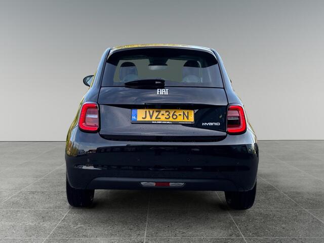 Fiat 500 La Prima 1.0 Hybrid 65pk | 8 JAAR GARANTIE! | BEATS HIFI | SCHUIF/KANTELDAK | CAMERA | STOELVERW. | KEYLESS |