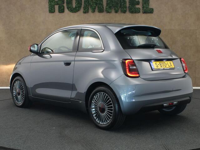 Fiat 500 RED 42 kWh - ORIGINEEL NEDERLANDSE AUTO - 3 FASE LADEN - CLIMATE CONTROL - BLUETOOTH - DAB AUDIO - LICHT METALEN VELGEN - CRUISE CONTROL - PARKEERSENSOREN ACHTER - NAVIGATIE