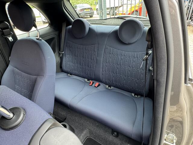 Fiat 500 1.0 Hybrid Club AIRCO CARPLAY CRUISE PDC DAB
