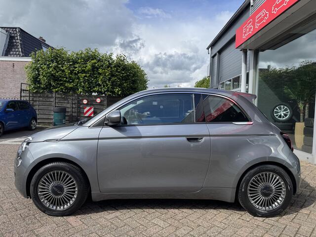 Fiat 500 Icon 42 kWh Automaat, Carplay, Camera, Cruise.