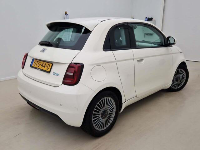 Fiat 500 3+1 Icon 42kWh/Automaat/Navi/PDC/LED
