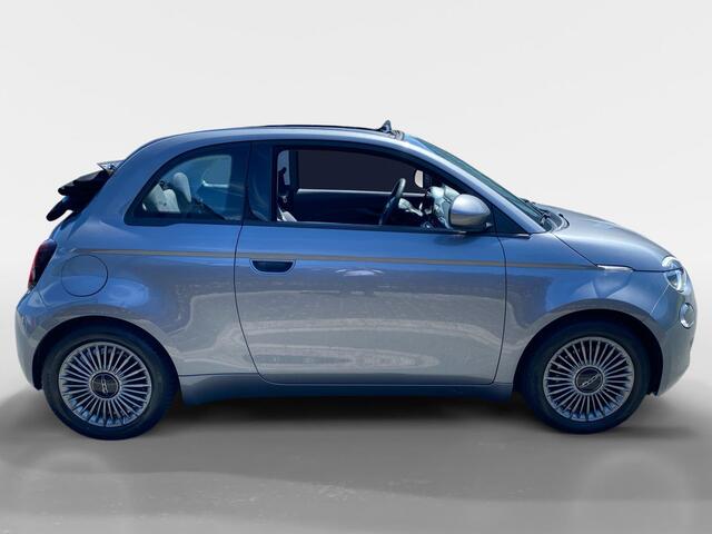 Fiat 500 Cabriolet Icon 42 kWh (WLTP 304km) CarPlay | stoelverwarming | cruise control | camera | clima | etc.