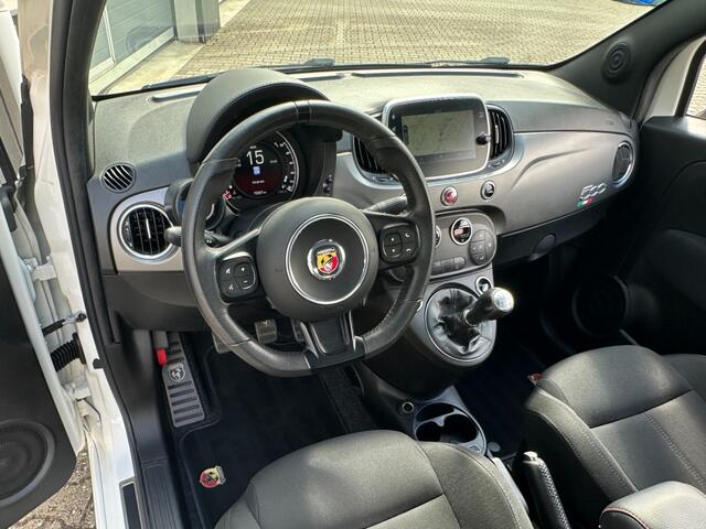 Fiat 500 1.4 T-Jet Abarth 595 Pista 160pk bj2019 *Navi *Apple carplay *PDC