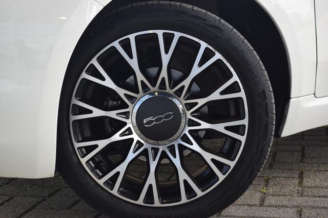 Fiat 500 1.0 Hybrid Dolcevita | Pano/Schuifdak | 15" LM Velgen | Parkeersensoren | Cruise | Apple Carplay & Android auto |