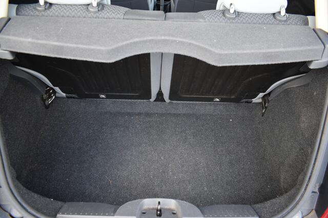 Fiat 500 1.2 Mirror | Apple Carplay / Android auto | Airco | Parkeersensoren | Cruise Control |