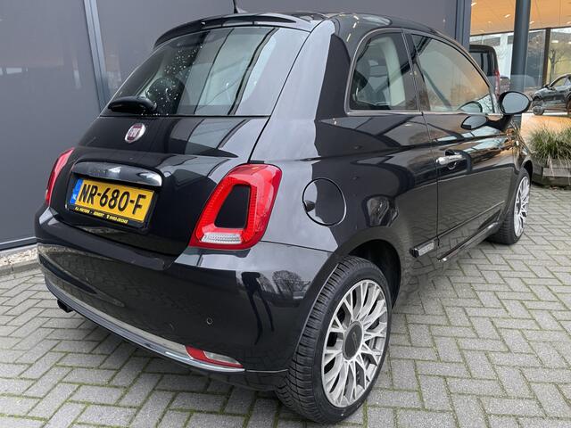 Fiat 500 0.9 TwinAir Turbo Lounge Panoramadak - Airco - parkeersensor achter - Navigatie - Cruise control - Bluetooth - Licht metalen velgen 15 inch - Radio - Stuur multifunctioneel - Start/stop systeem