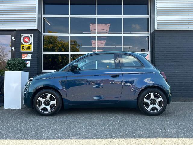 Fiat 500 3+1 Passion 42 kWh, Automaat, Navi, CarPlay, Cruise, Bluetooth, NAP, SOH 91.3%