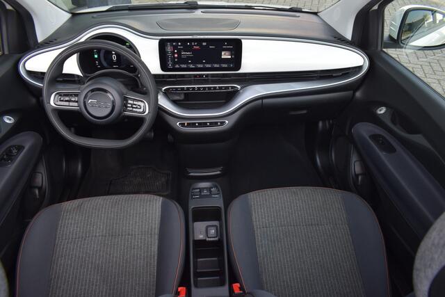 Fiat 500 Passion 42 kWh | Cabrio | LM velgen | Apple carplay & Android auto |