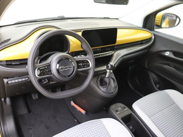 Fiat 500 1.0 Hybrid Torino Launch Edition | Climate Control | Apple Carplay | Lichtmetalen Velgen