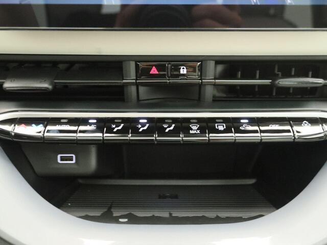 Fiat 500 La Prima 42 kWh | Leder | Camera | 17" Velgen | JBL Audio | DEMO