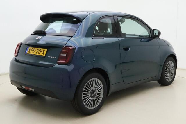 Fiat 500 1.0 Hybrid Icon | DEMO | Cruise control | Parkeersensoren | Hybride | Climate control