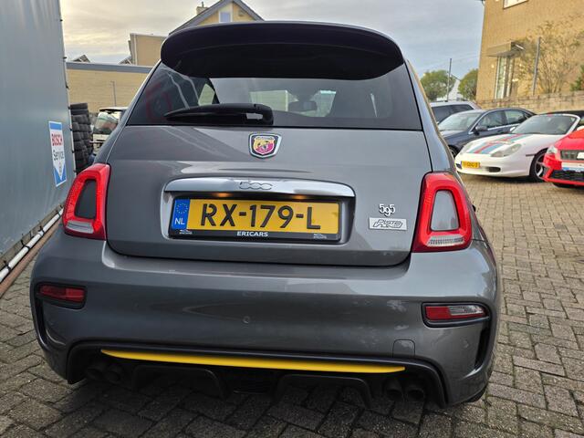 Fiat 500 ABARTH 1.4 T-Jet 595 Pista NAVI 2 SETS VELGEN TEL