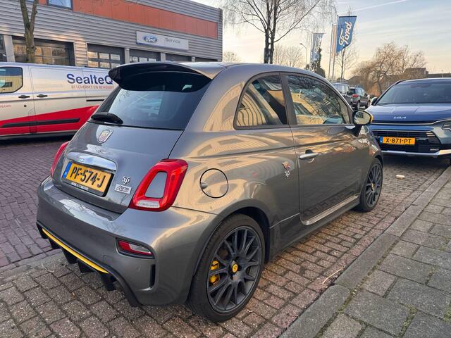 Fiat 500 ABARTH 1.4 T-Jet 160pk 595 Pista met Leer Navi Xenon BEATS Audio NL-Auto Dealeronderhouden