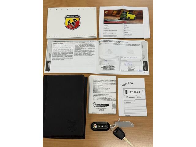 Fiat 500 ABARTH 1.4 T-Jet 160pk 595 Pista met Leer Navi Xenon BEATS Audio NL-Auto Dealeronderhouden