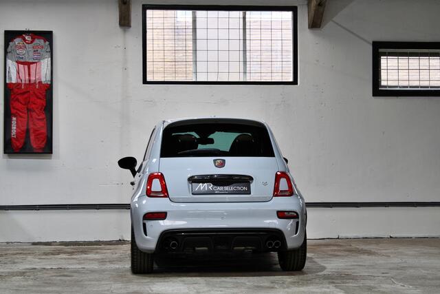 Fiat 500 ABARTH 1.4 T-Jet Competizione | Sportstoelen | Carbon | Sportuitlaat | 17 inch | Navigatie | Parkeersensoren |
