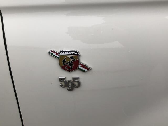 Fiat 500 ABARTH 1.4 T-Jet 595 145PK NAVI|AIRCO|PDC|BLUETOOTH|PDC|17"