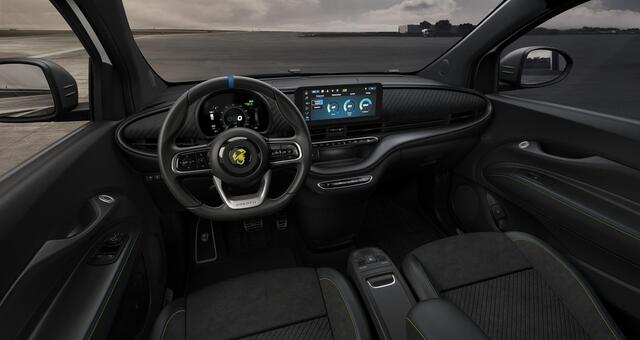Fiat 500 ABARTH Turismo 42 kWh | 8 jaar Fabrieksgarantie | Apple&Android Carplay | Parkeersensoren | nieuw te bestellen |