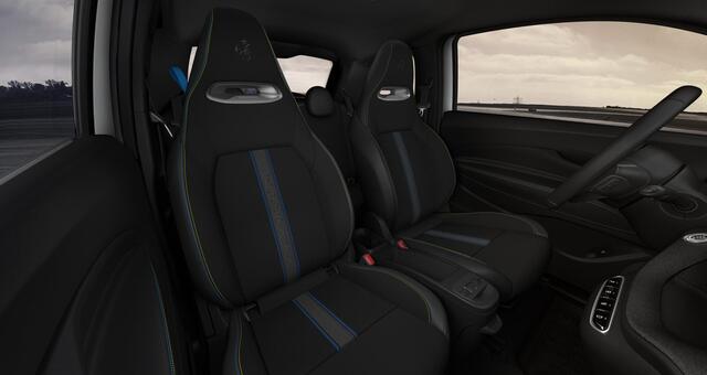Fiat 500 ABARTH Urban 42 kWh | 8 jaar Fabrieksgarantie | Apple&Android Carplay | Parkeersensoren | nieuw te bestellen |