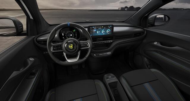 Fiat 500 ABARTH Urban 42 kWh | 8 jaar Fabrieksgarantie | Apple&Android Carplay | Parkeersensoren | nieuw te bestellen |