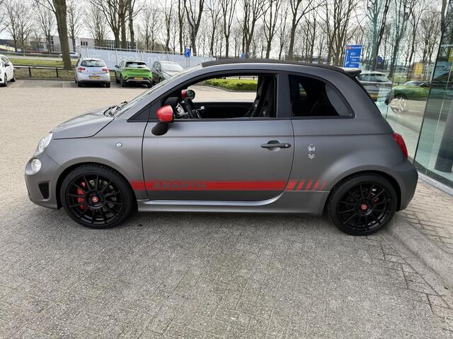 Fiat 500 ABARTH 1.4 T-Jet Competizione 70th Anniversary | Automaat | Extra set velgen met band | Sabelt stoelen | Cabrio |