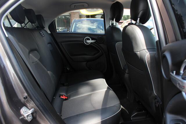 Fiat 500 X CROSS 1.4 Turbo MultiAir 4x4 CrossPlus 170pk / Camera / Half Leder / Keyless / 18'' / Navigatie / Stoel+Stuurverwarming / Dodehoek / DAB / Cruise Control